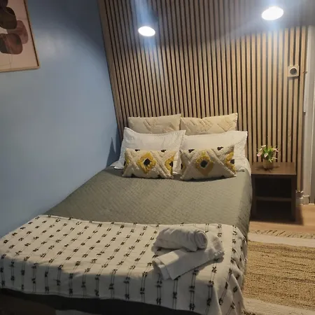 Citadel Hotel 2*